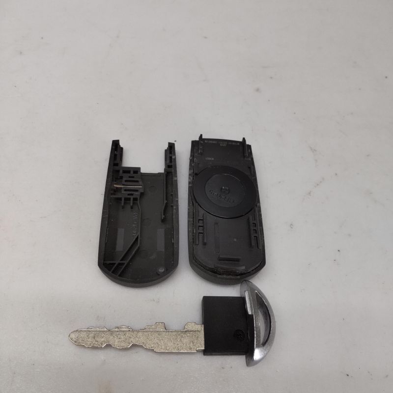 ＤＣ５Ｒ　ベリーサ　純正　キーレス?。牛保?２５Ｅ６８６１*同梱不可