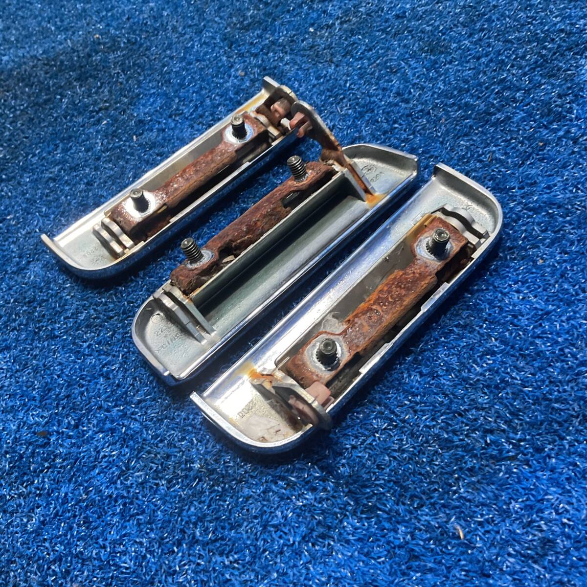 [AK-0029000][F1-6] H11 ダイハツ ミラジーノ L700S 152520km S07『　メッキ ドア アウターハンドル 　』　軽