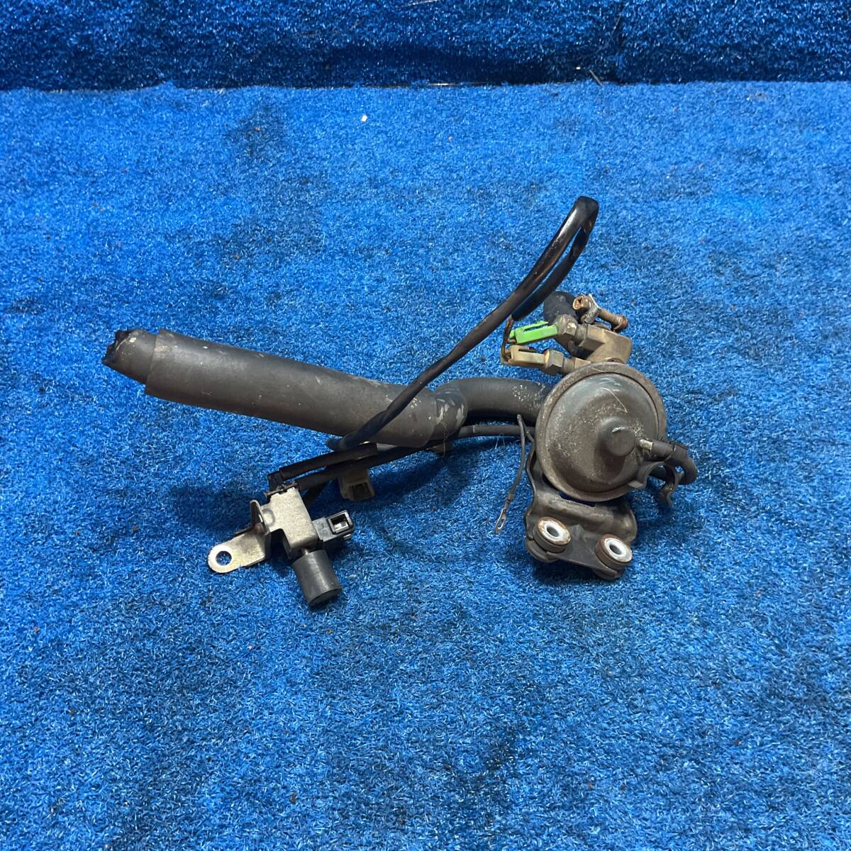 [AK-0029479][Z3] S61 舊車 トヨタ カローラレビン AE86 GT-APEX MT　『　 純正 オートエアコン用 ヒーターバルブ 　』　543066