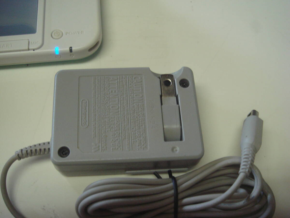  представительская выставка Nintendo 3DS LL SPR-001 мята × белый nintendo Nintendo 3DSLL электризация подтверждено 
