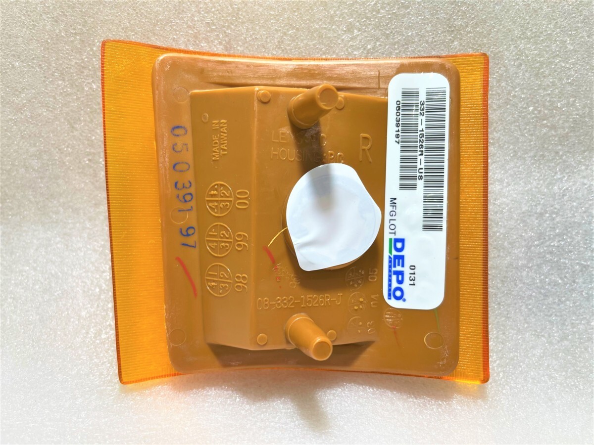 【即納品/純正タイプ/シボレーグリル用】95-99y タホ/ 92-99y サバーバン/ 94-98y C/K コーナーレンズ ランプ ライト パーク ヘッド CK OE