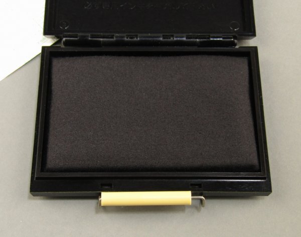 Shachihata / シャチハタ 強着スタンプ台 タート 金属用 黒 中型3点+補充液5本_画像4