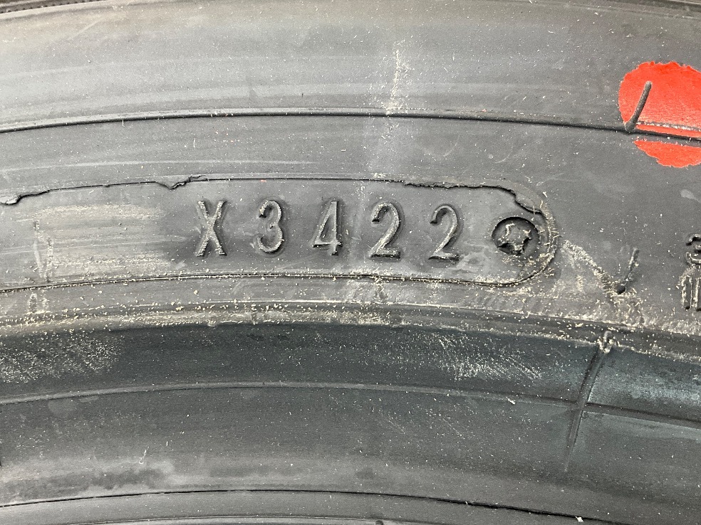 新品タイヤ 処分特価 4本セット 245/40R19 98Q グッドイヤー ICENAVI8 冬 スタッドレス 245/40/19 ヴェルファイア ハイブリッド b11864_画像3