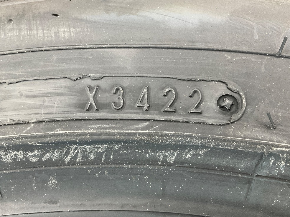 新品タイヤ 処分特価 4本セット 245/40R19 98Q グッドイヤー ICENAVI8 冬 スタッドレス 245/40/19 ヴェルファイア ハイブリッド b11864_画像5