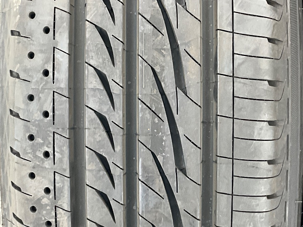 新品タイヤ 処分特価 2本セット 215/60R17 96H ブリヂストン REGNO GRVII 夏 サマー 215/60/17 ヴェルファイア b12186