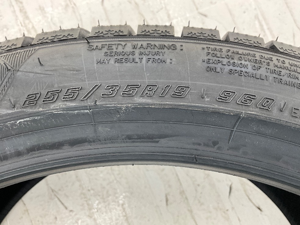 新品タイヤ 2本セット 255/35R19 96Q グッドイヤー ICENAVI8 冬 スタッドレス 255/35/19 GTクラス/Eクラス b12226_画像5