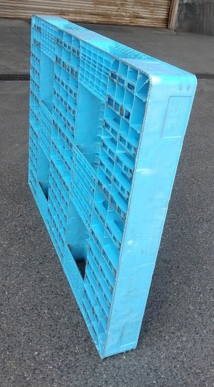 中古プラスチックパレット 14型 1400*1100*145　C546_画像3