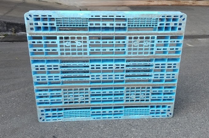 中古プラスチックパレット 14型 1400*1100*145　C546_画像4