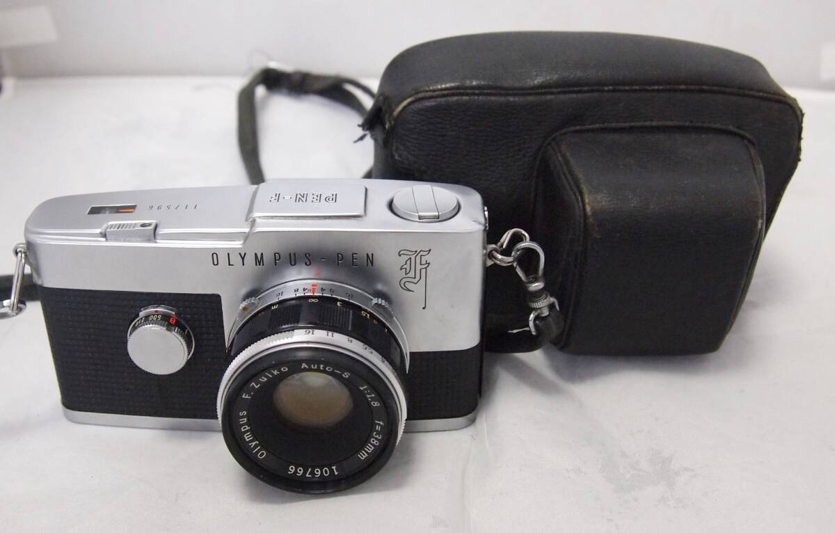 OLYMPUS PEN-F (シルバー)