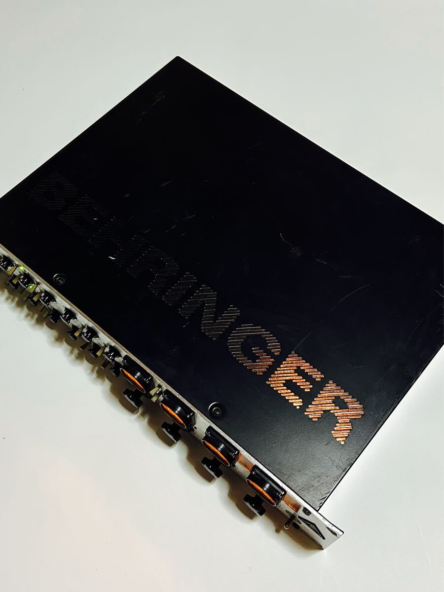 【動(dòng)作確認(rèn)済み】BEHRINGER ベリンガー 真空管 チューブコンプレッサー T1952