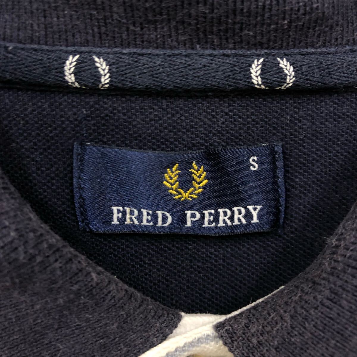 FRED PERRY フレッドペリー 半袖ポロシャツ 半袖シャツ 鹿の子 サイズS ホワイト 白 ワンポイントロゴ メンズ トップス 最落なし（Q）