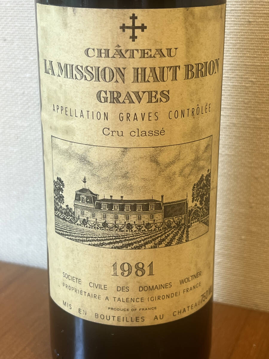1981 CH LA MISSION HAUT BRION GRAVES 