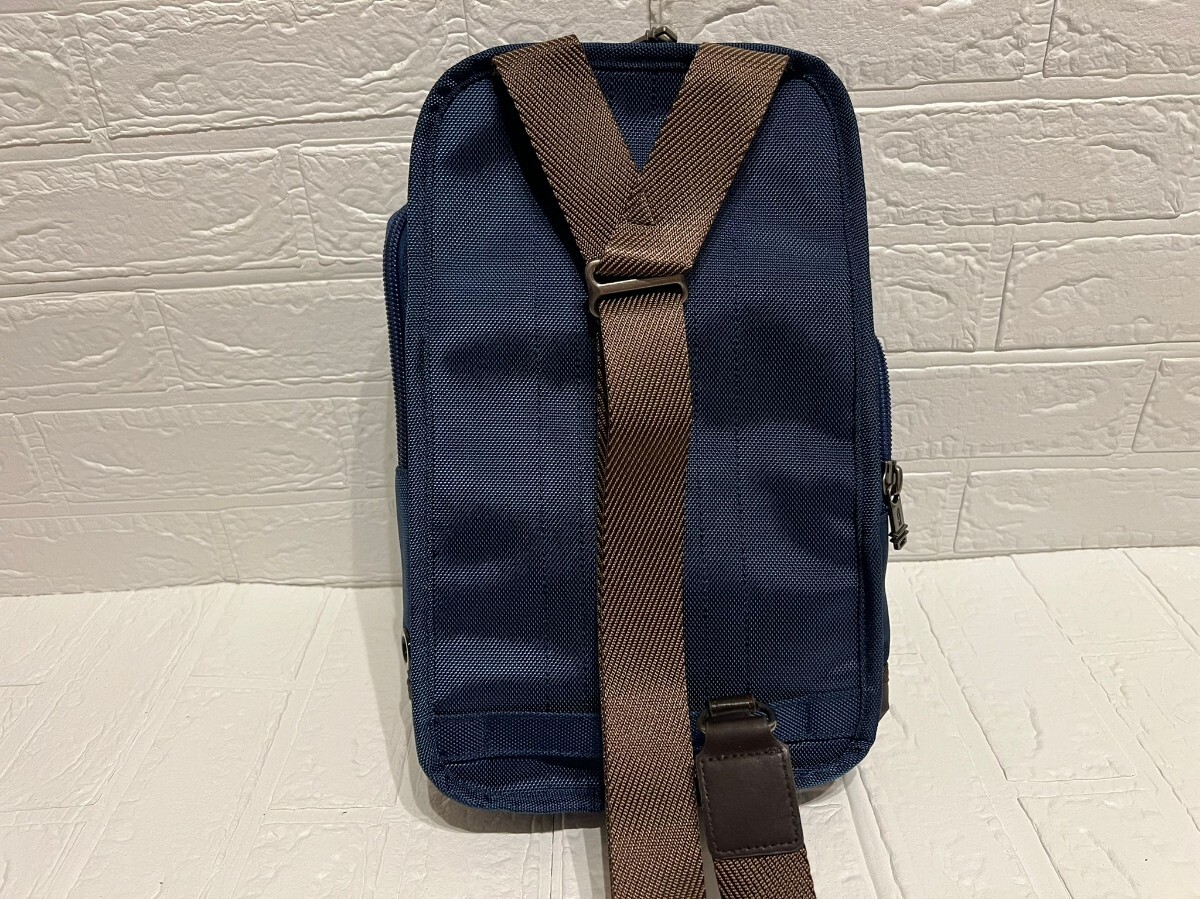 TUMI トゥミ　バッグ　ショルダーバッグ　ワンショルダー