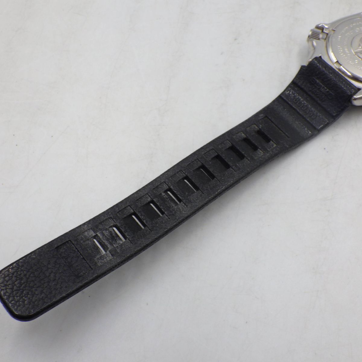 432304/①【1円スタート】SEIKO セイコー 稼動品 6458-600B ホワイトダイバー デイデイト メンズ 時計 クォーツ ケース38mm