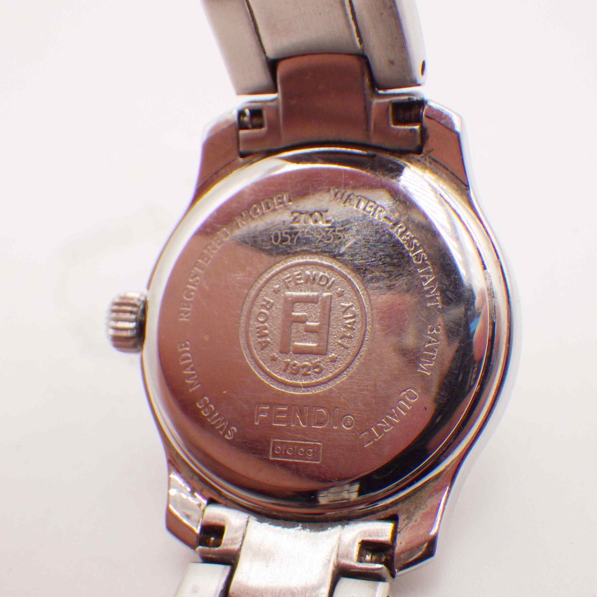 443303【1円スタート】FENDI フェンディ 稼動(dòng)品 210L オロロジ Dバックル デイト レディース 時(shí)計(jì) クオーツ ケース26mm