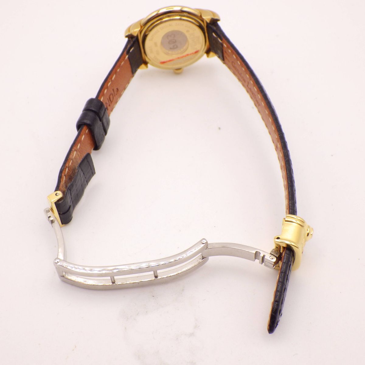 445063【1円スタート】FENDI フェンディ 350L オロロジ Dバックル レディース 時(shí)計(jì) クオーツ ケース25mm