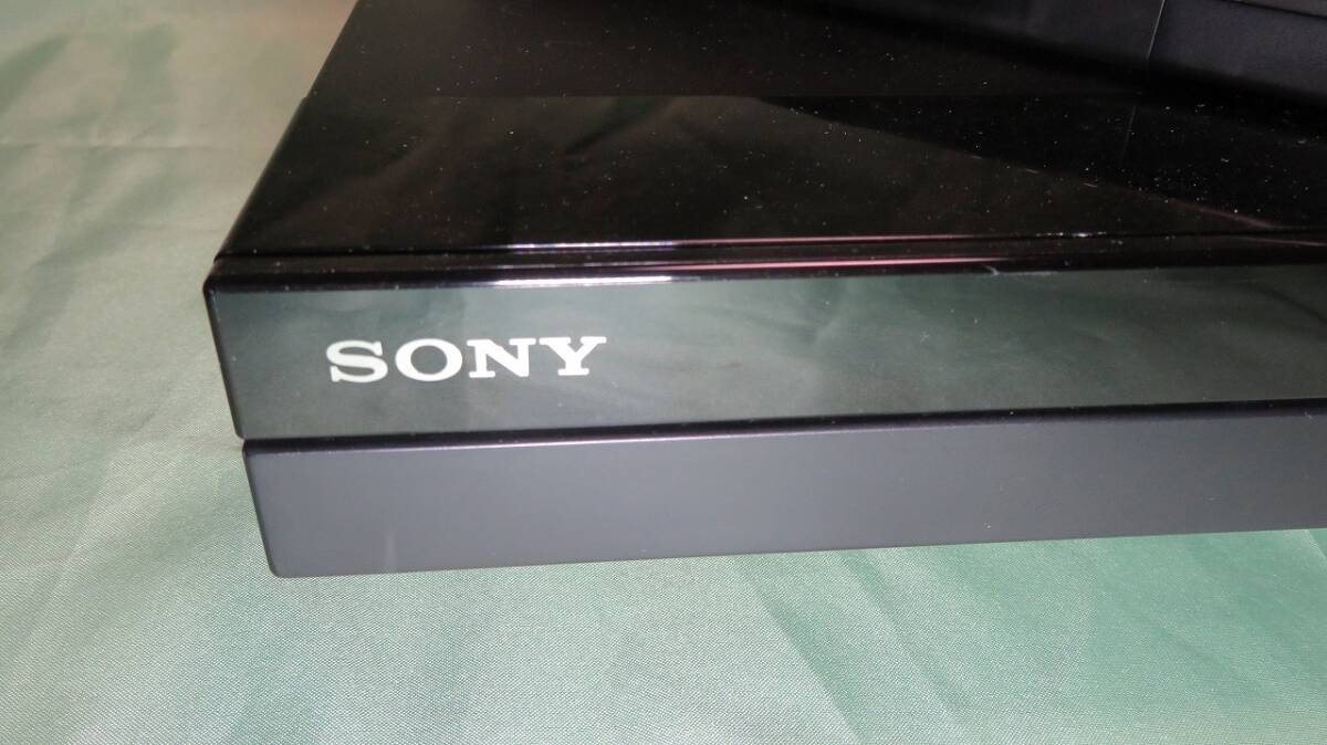 【twf24-9340】送料込★SONY BDZ-FBT3000 HDD 3TB/ BS4K 2番組同時(shí)録畫/ 地デジBS 3番組録畫 無線LAN內(nèi)蔵/ 純正新品リモコン付/ 動(dòng)作OK ★