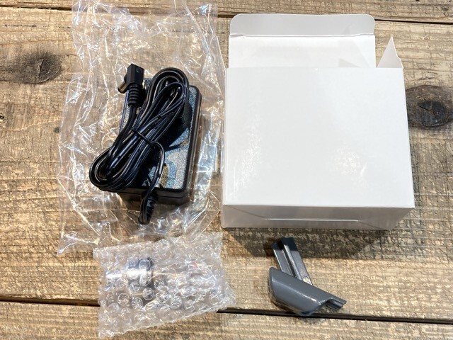 aurochs aurochs AERO CROSS quiet 靜音 エアコンプレッサーエアブラシセット AUQCM-21 [29-528]
