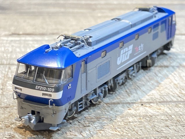 TOMIX 1/150 JR EF210-100形電気機(jī)関車 シングルアームパンタグラフ搭載車 9142 [44-753]