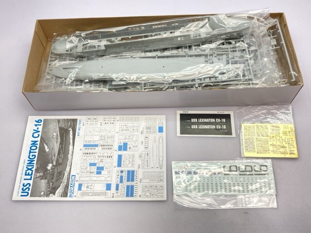ドラゴン 1/700 USS レキシントン CV-16 7051 など まとめて [50-730]