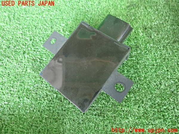 2UPJ-19396149]ジャガー?Fペース(DC2NA)コンピューター4 (フューエルポンプコントロール) 中古