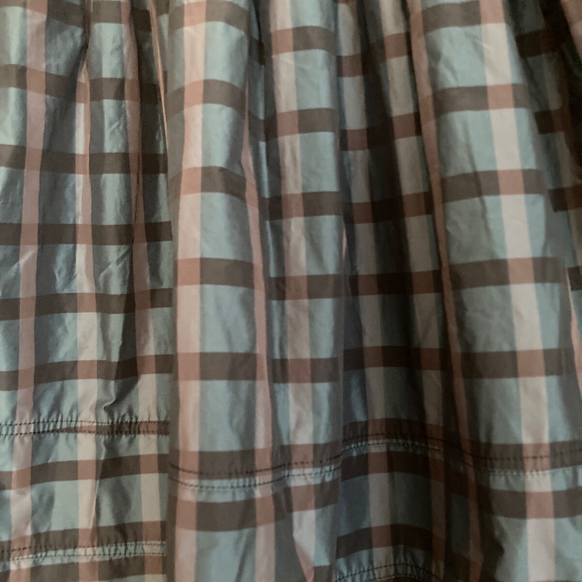 ◆超美品◆【LUCA/LADY LUCK LUCA】ルカ/レディラックルカ　チェック シャカシャカスカート 膝丈 ウエストゴム_画像4