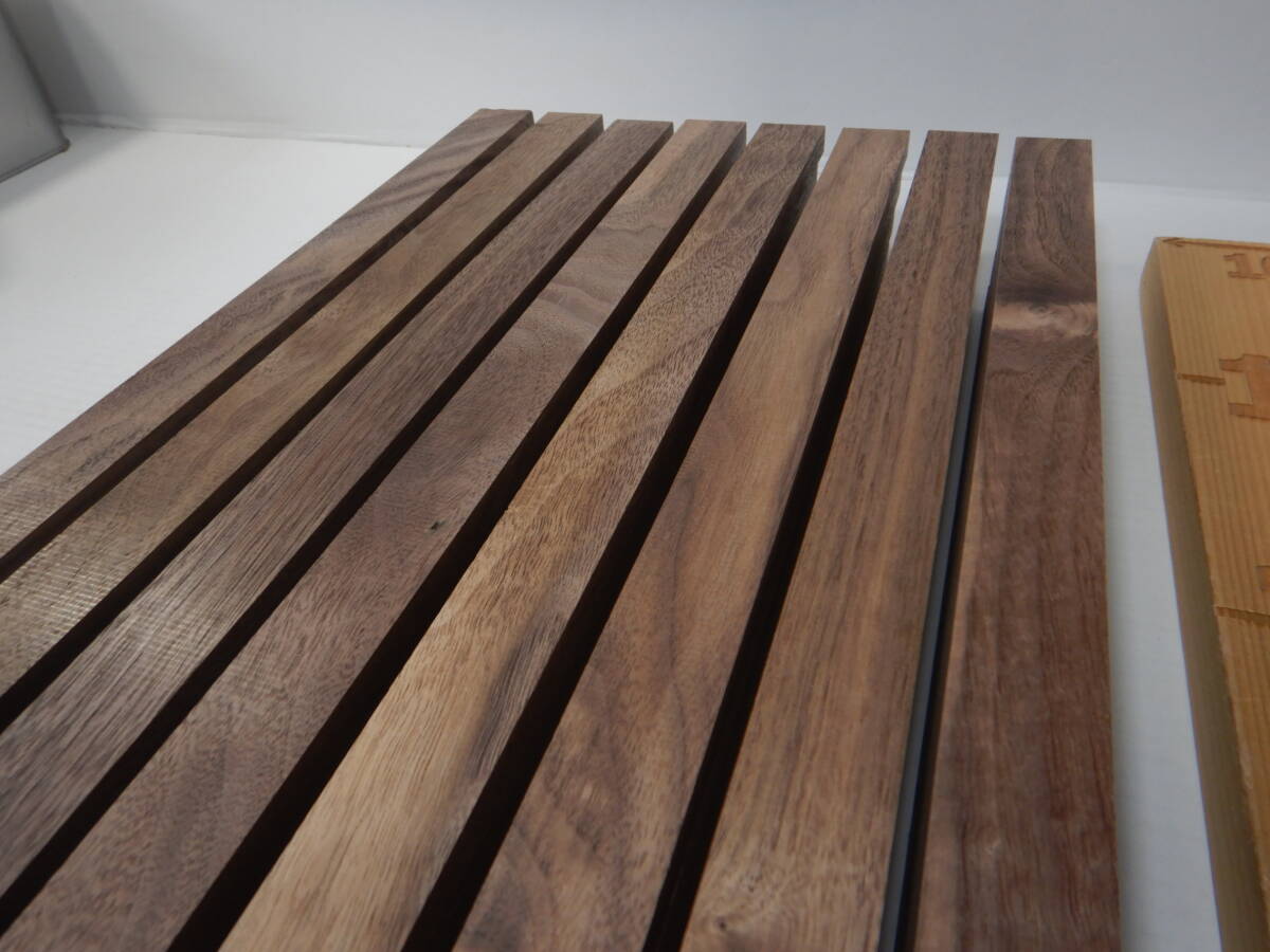 木っ端クラブ　★人気商品★ 節少ない!!　ウォールナット　薄板　40枚入り　(厚約11mm 幅約27mm) 4面プレーナー済 diy 木材 板 端材 A38 : diyに最適な木材!! 木っ端クラブ\"ウォールナット\" 薄板