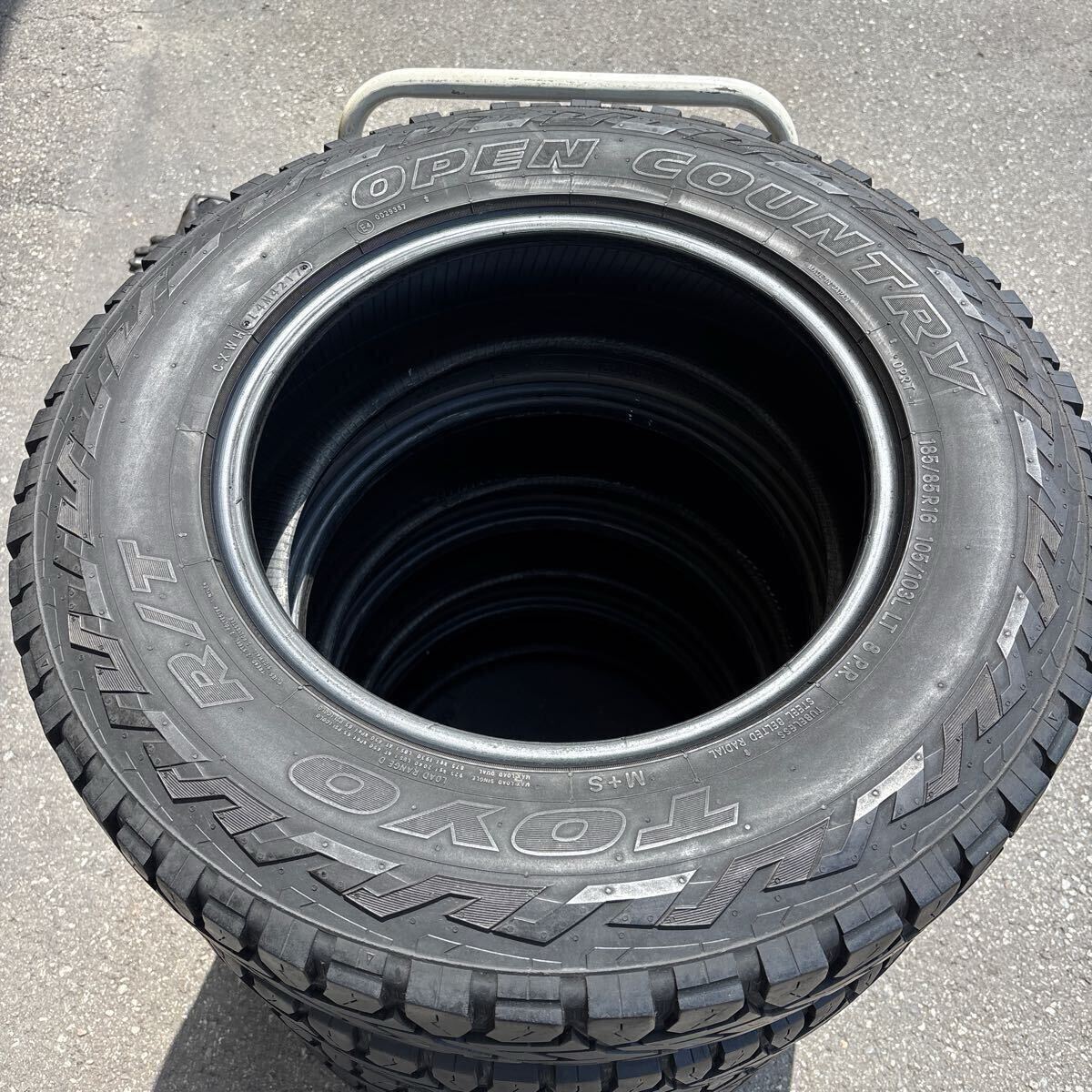 185/85R16 16インチ トーヨー OPEN COUNTRY R/T中古4本セット【ジムニー】【送料無料】