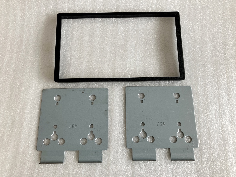 ホンダ オーディオ ナビ 取付用 フェイス パネル ブラケット ステー 取付キット (エーモン？ H-2564 H-2468 H-2476 H-2477？)