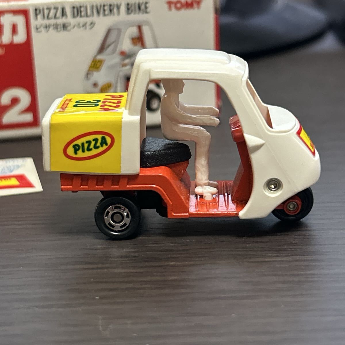  Tomica 82 пицца доставка мотоцикл 