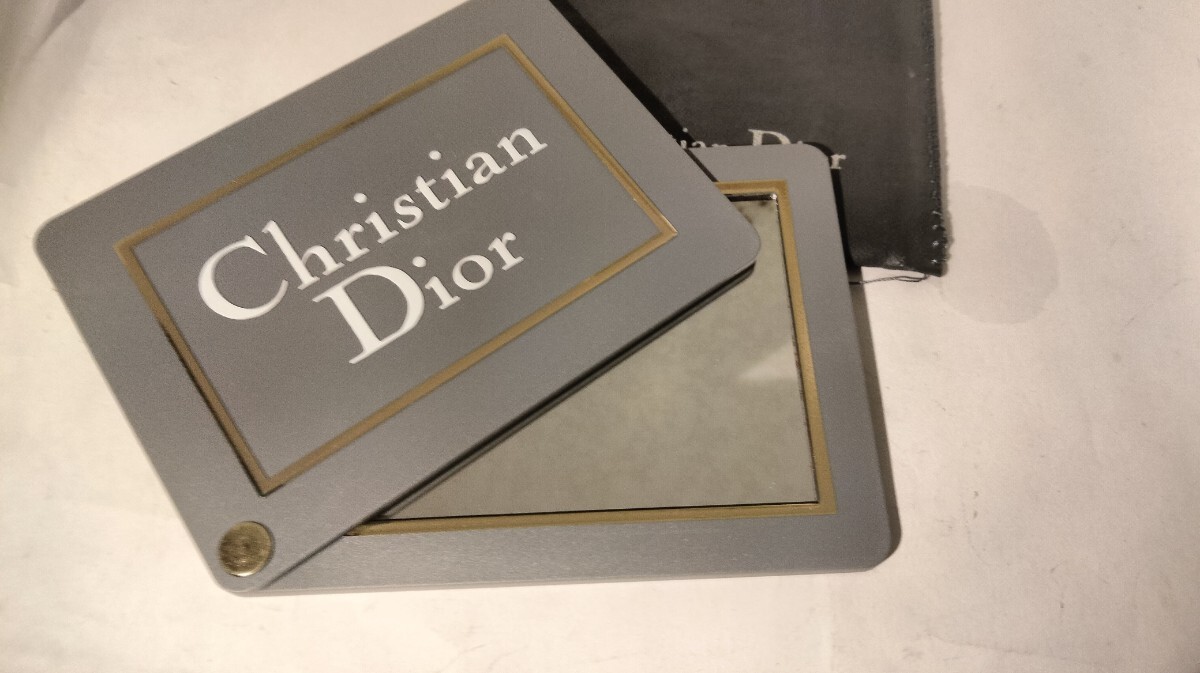 送料無料！ChristianDior/クリスチャン?ディオール/コンパクトミラー