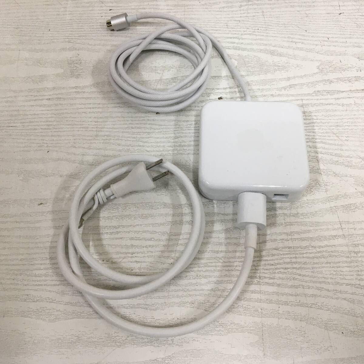 *[ прекрасный товар 24 дюймовый ]Apple iMac (24-inch, M1, 2021) A2439[Apple M1/RAM:16GB/SSD:256GB]Sequoia рабочий товар 