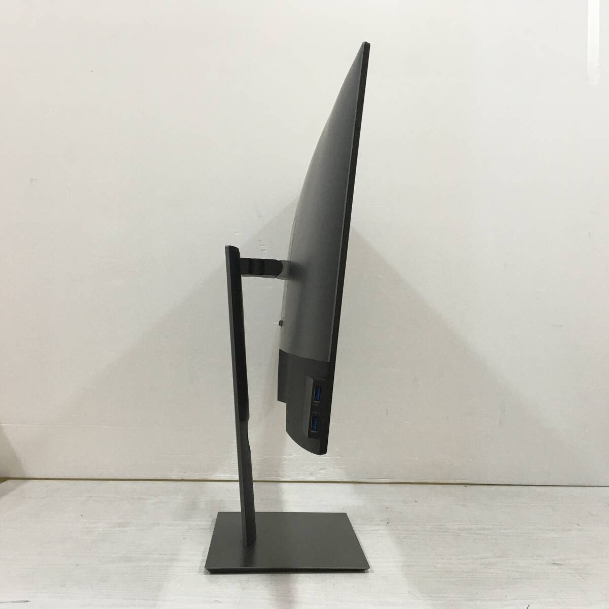 ☆【美品】DELL U2719D ワイド液晶モニター WQHD（2560x1440） 入力端子『HDMI/Displayport』 動作品