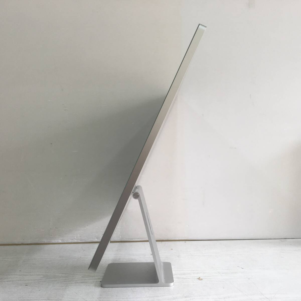 *[ прекрасный товар 24 дюймовый ]Apple iMac (24-inch, M1, 2021) A2439[Apple M1/RAM:16GB/SSD:256GB]Sequoia рабочий товар 