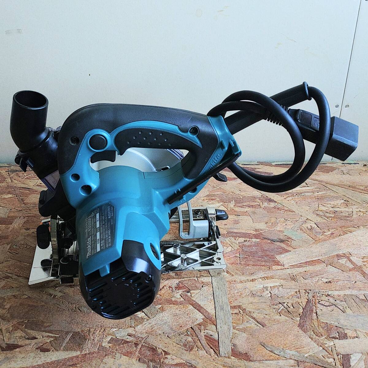 【送料無料?正常動(dòng)作品】マキタ 125mm 防じんマルノコ KS5000FX チップソー 防塵　使用數(shù)回程度の美品　オマケ付き！