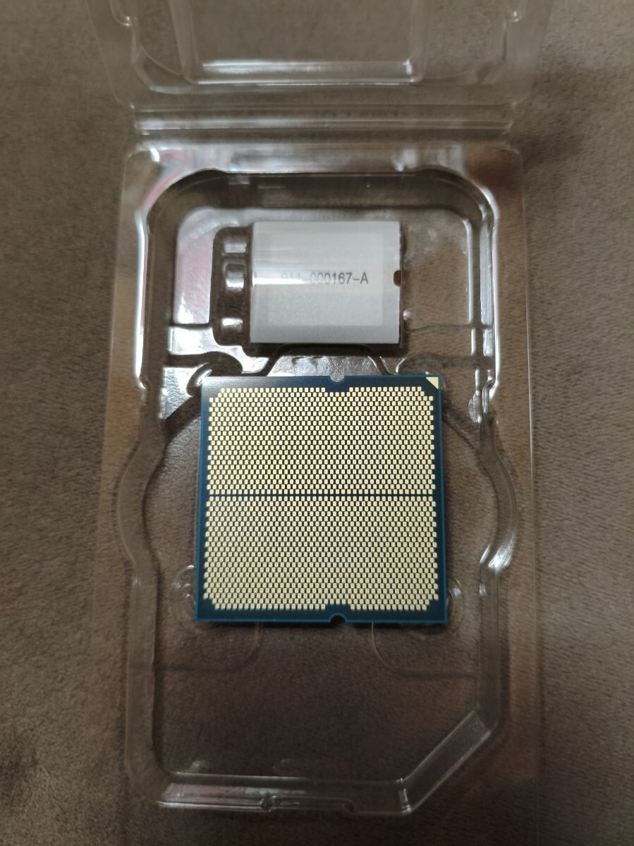 AMD Ryzen 7 9800X3D　正常動作
