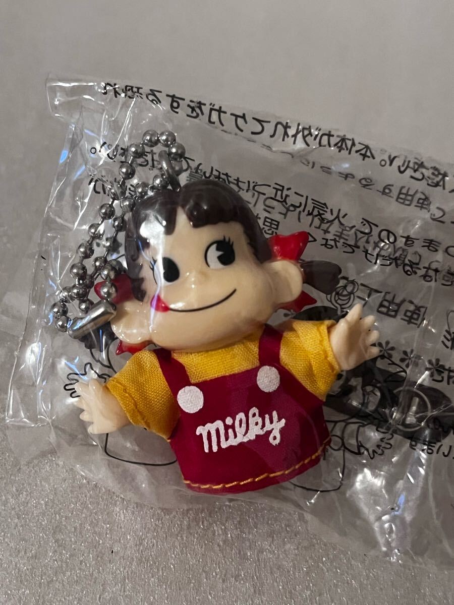 ペコちゃんポコちゃんストラップ他70点まとめ売り ペコちゃんポコちゃんストラップ他70点まとめ売り