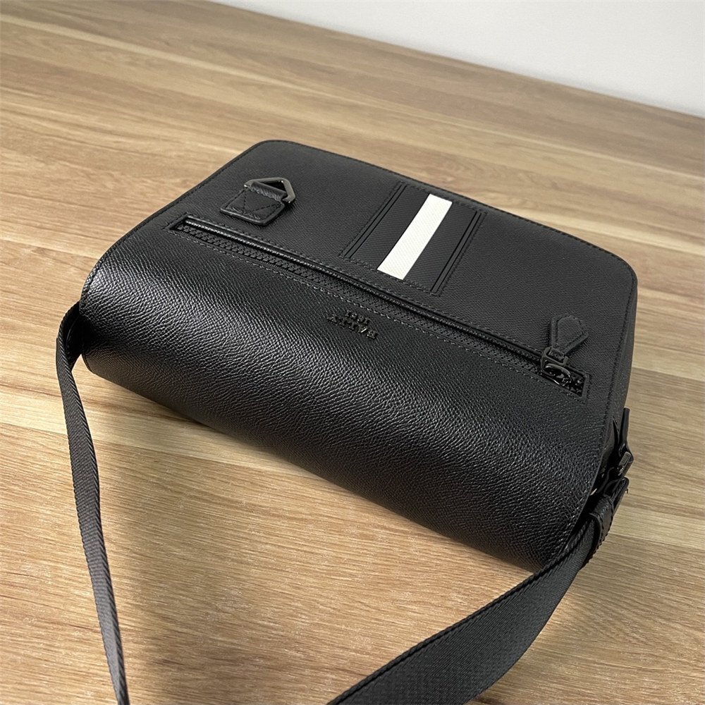 BALLY バリー クロスボディバッグ ショルダーバッグ 白 黒 メンズ レザーバッグ 本革