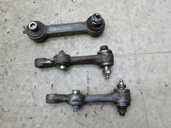 HX7111 シグナス125-1/ CYGNUS125 XC125/2YM フロントフォークリンク 50V-0092