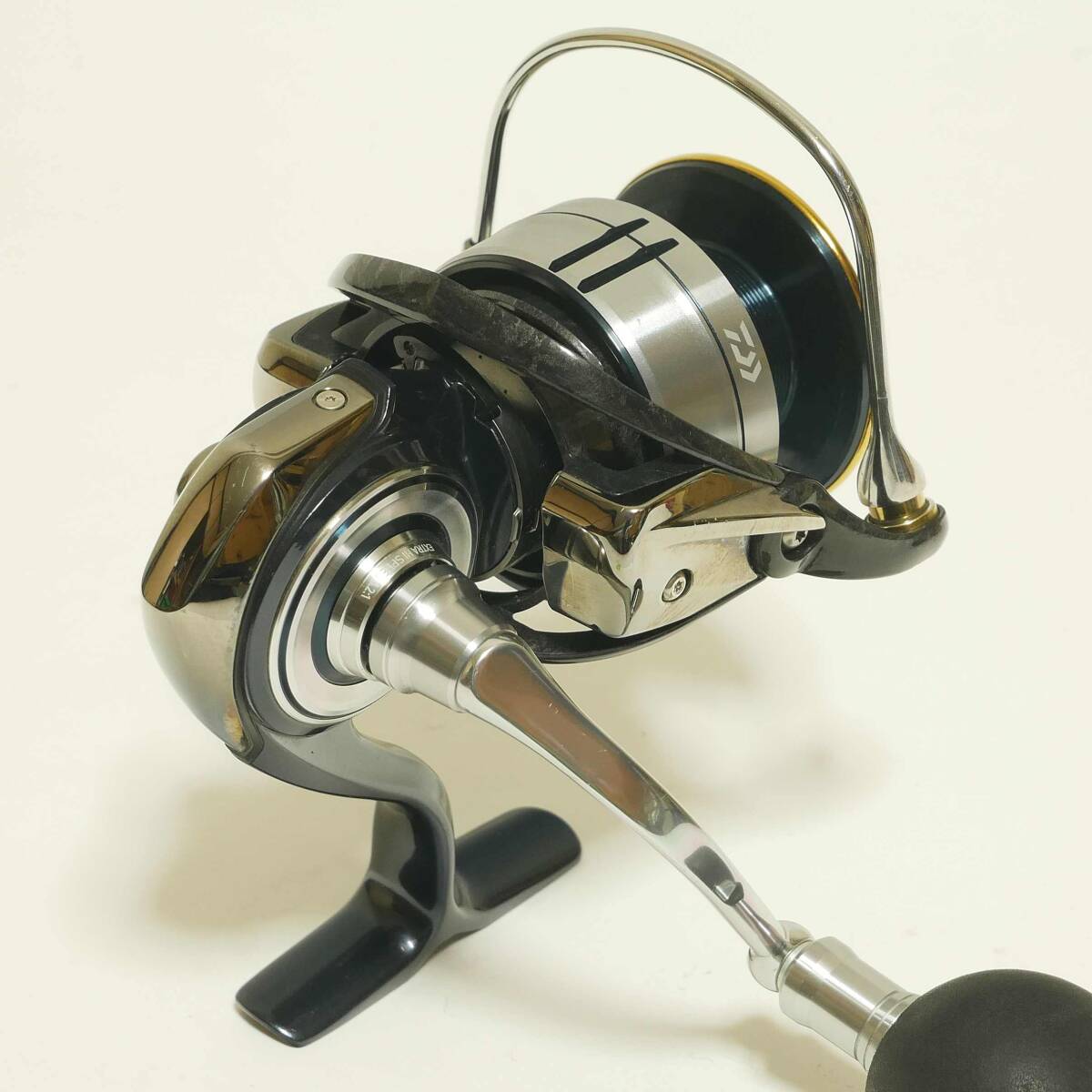  Daiwa 19 cell te-toLT 5000 D-CXHgoli чувство есть.