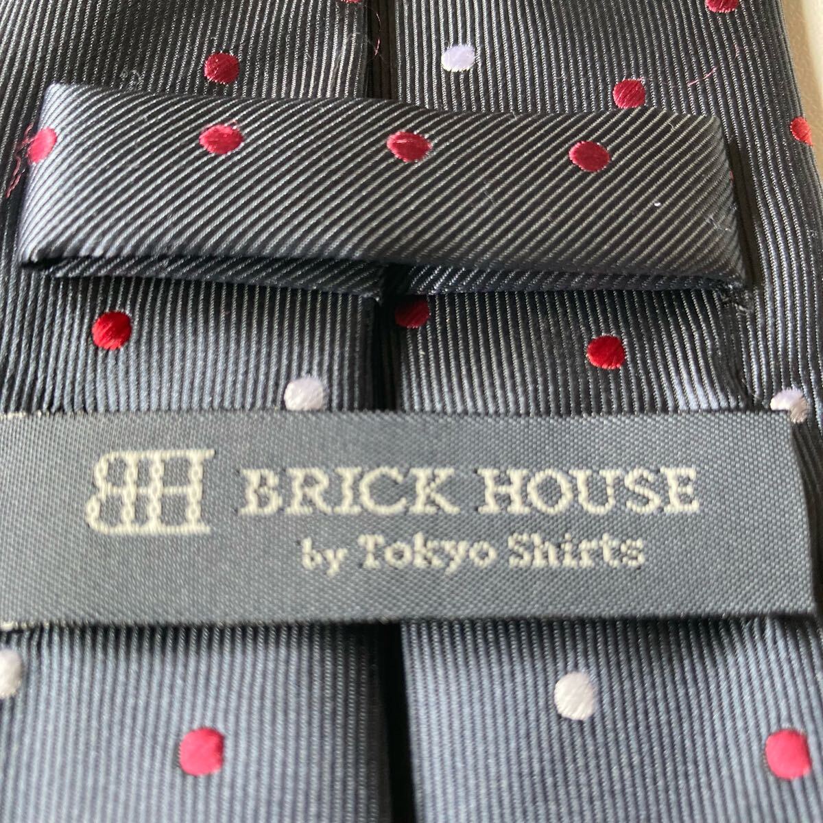 ネクタイ BRICK HOUSE 東京シャツ ブランド グレー系 ポリエステル 洗えるネクタイ ドット柄 ビジネス リクルート 即決_画像5