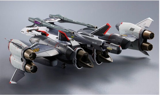 DX超合金 マクロスF VF-25F スーパーメサイアバルキリー (早乙女アルト機) リバイバルVer. フィギュア 正規(guī)品