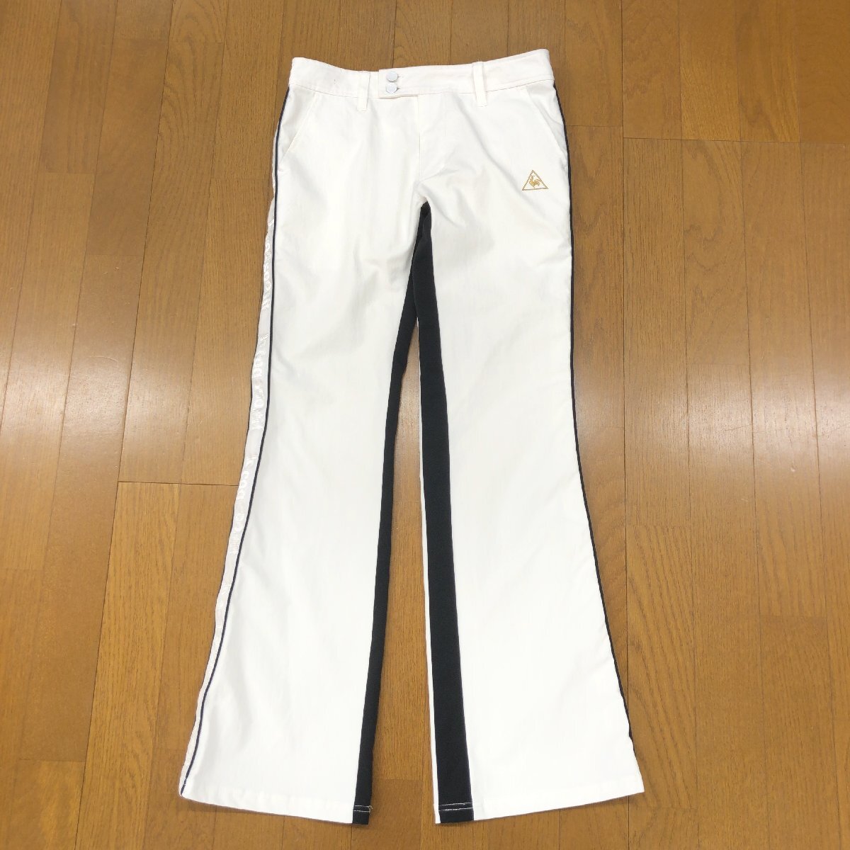 le coq sportif GOLF ルコックゴルフ 吸水速干 ドライ ロゴライン フレア ゴルフパンツ 7 白 ホワイト ブーツカット スラックス レディース