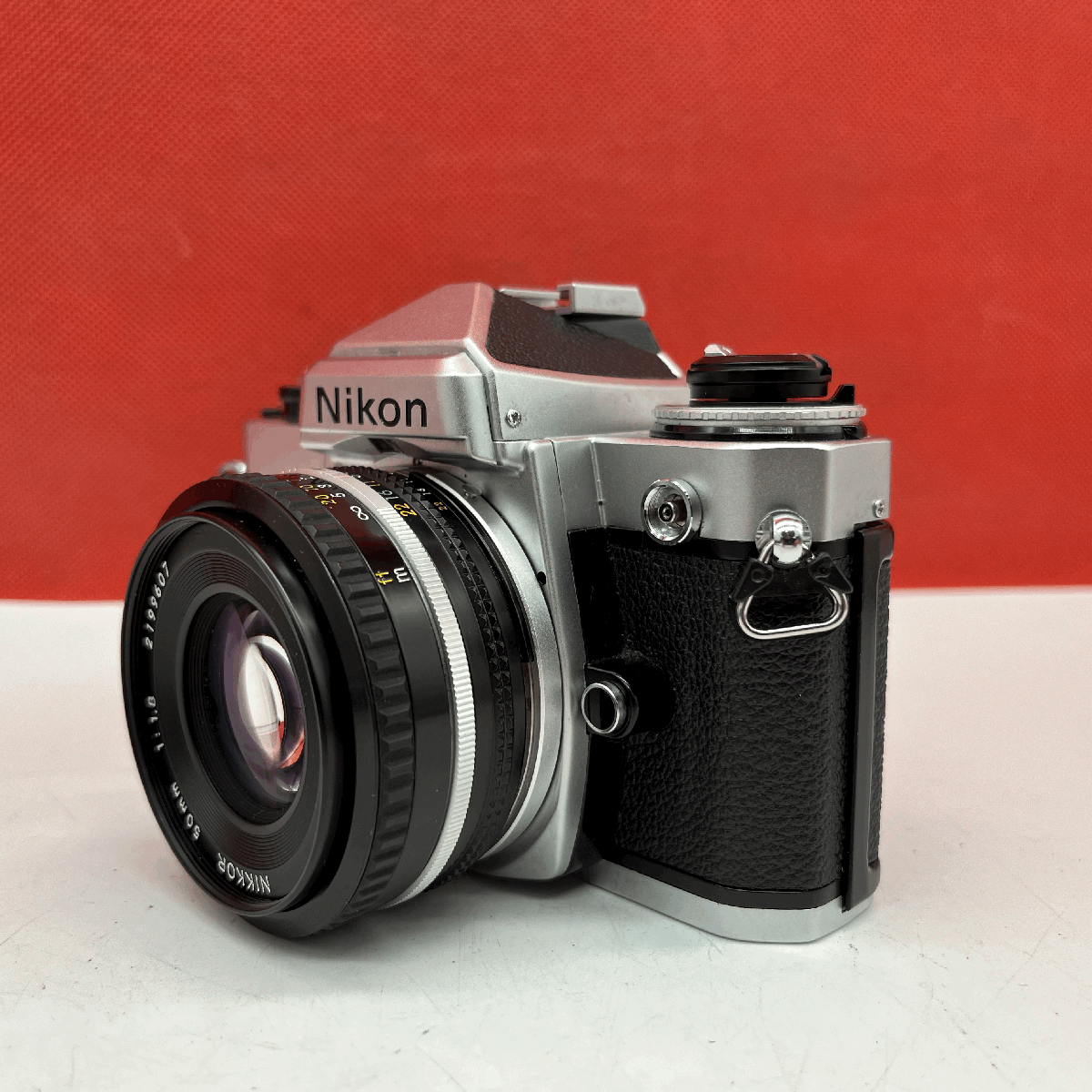 ニコン Nikon FE + Ai-S NIKKOR 50mm F1.8［ジャンク品