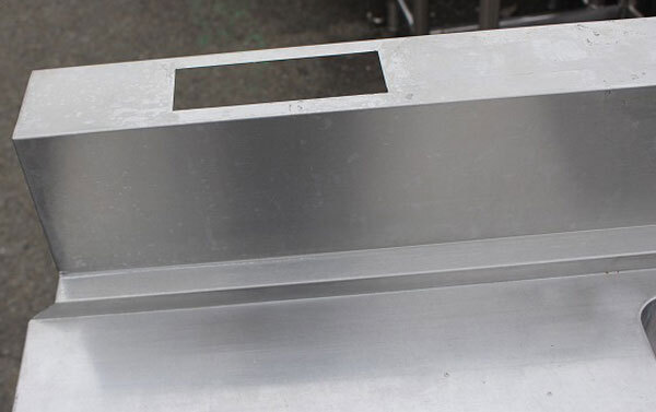 wz0570 ステンレス ソイルド 2槽 シンク 流し台 幅1825mm ダスト付き 中古 厨房 飲食店 業務用_画像8