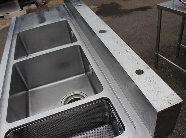 wz0570 ステンレス ソイルド 2槽 シンク 流し台 幅1825mm ダスト付き 中古 厨房 飲食店 業務用_画像9