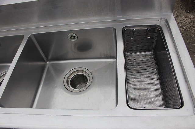 wz0570 ステンレス ソイルド 2槽 シンク 流し台 幅1825mm ダスト付き 中古 厨房 飲食店 業務用_画像4