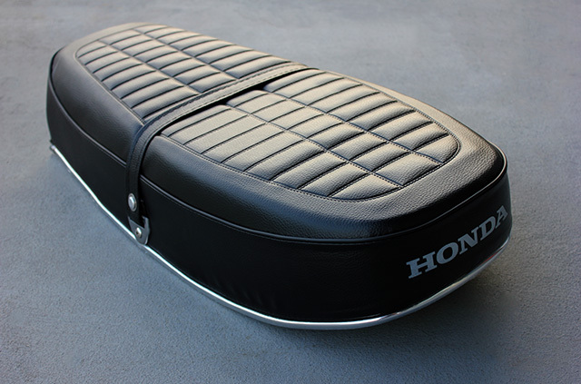 CB750K 鉄ベース 純正シート/②フラット CB750four K2～K6 CB750K 鉄ベース 純正シート/②フラット CB750four K2～K6