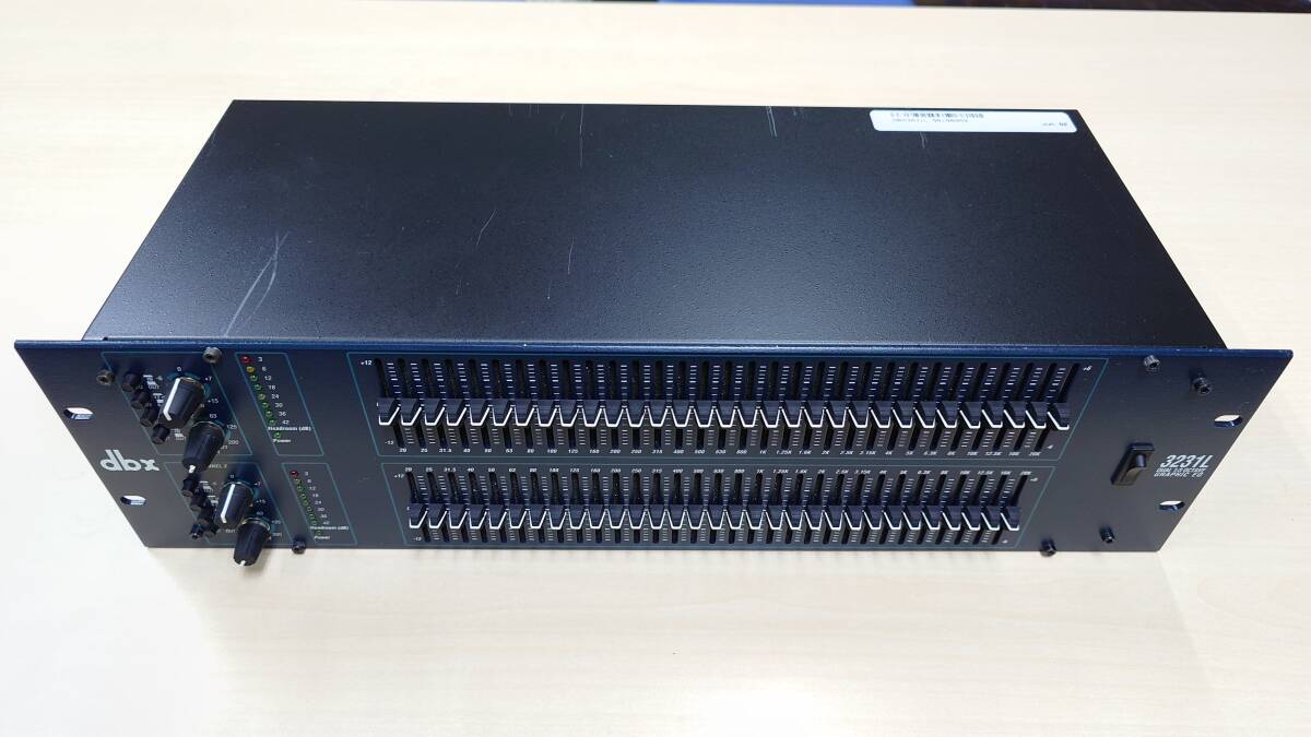 dbx 3231L グラフィックイコライザー GEQ 本體のみ 電源は入りません ※ジャンク扱い品 パーツ取りなどにお使いください