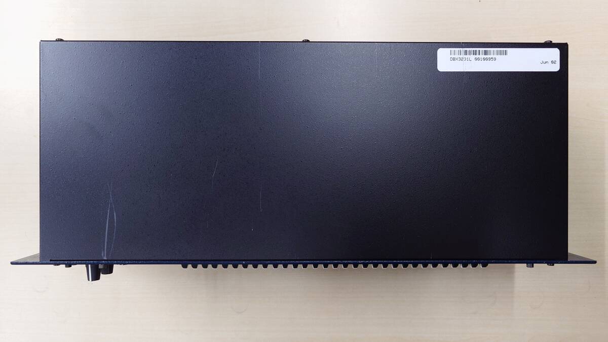 dbx 3231L グラフィックイコライザー GEQ 本體のみ 電源は入りません ※ジャンク扱い品 パーツ取りなどにお使いください